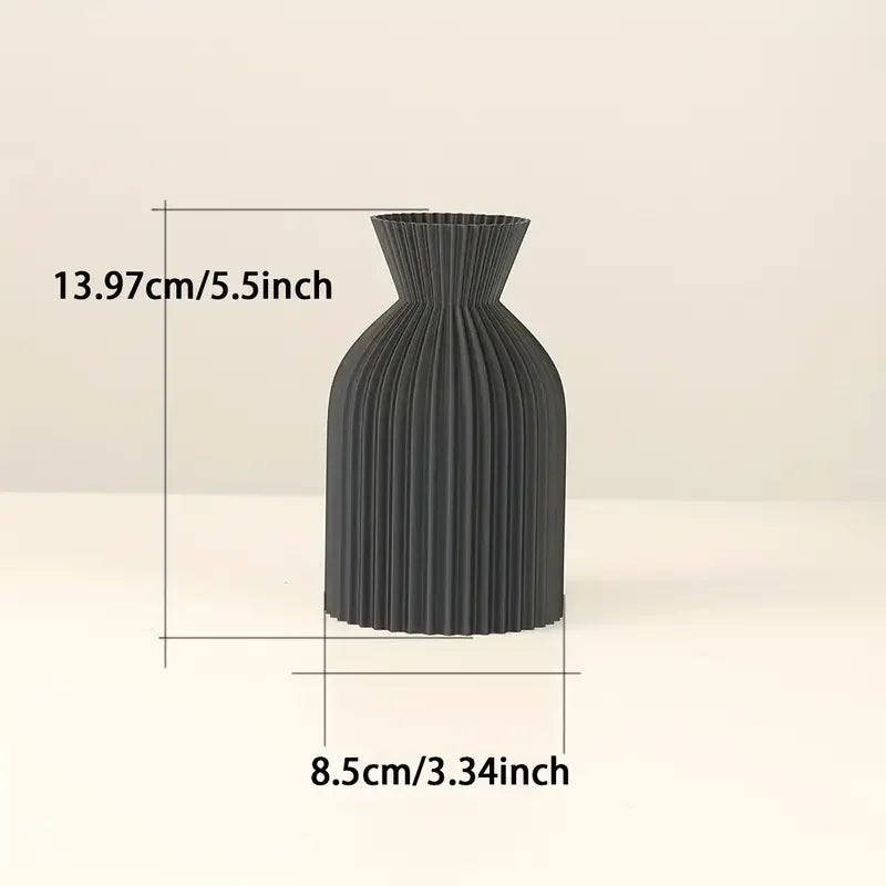 Elegant Black Vase - Boho Chic Decorative Centerpiece