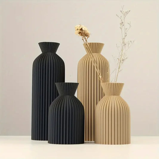 Elegant Black Vase - Boho Chic Decorative Centerpiece