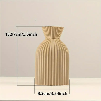 Elegant Black Vase - Boho Chic Decorative Centerpiece